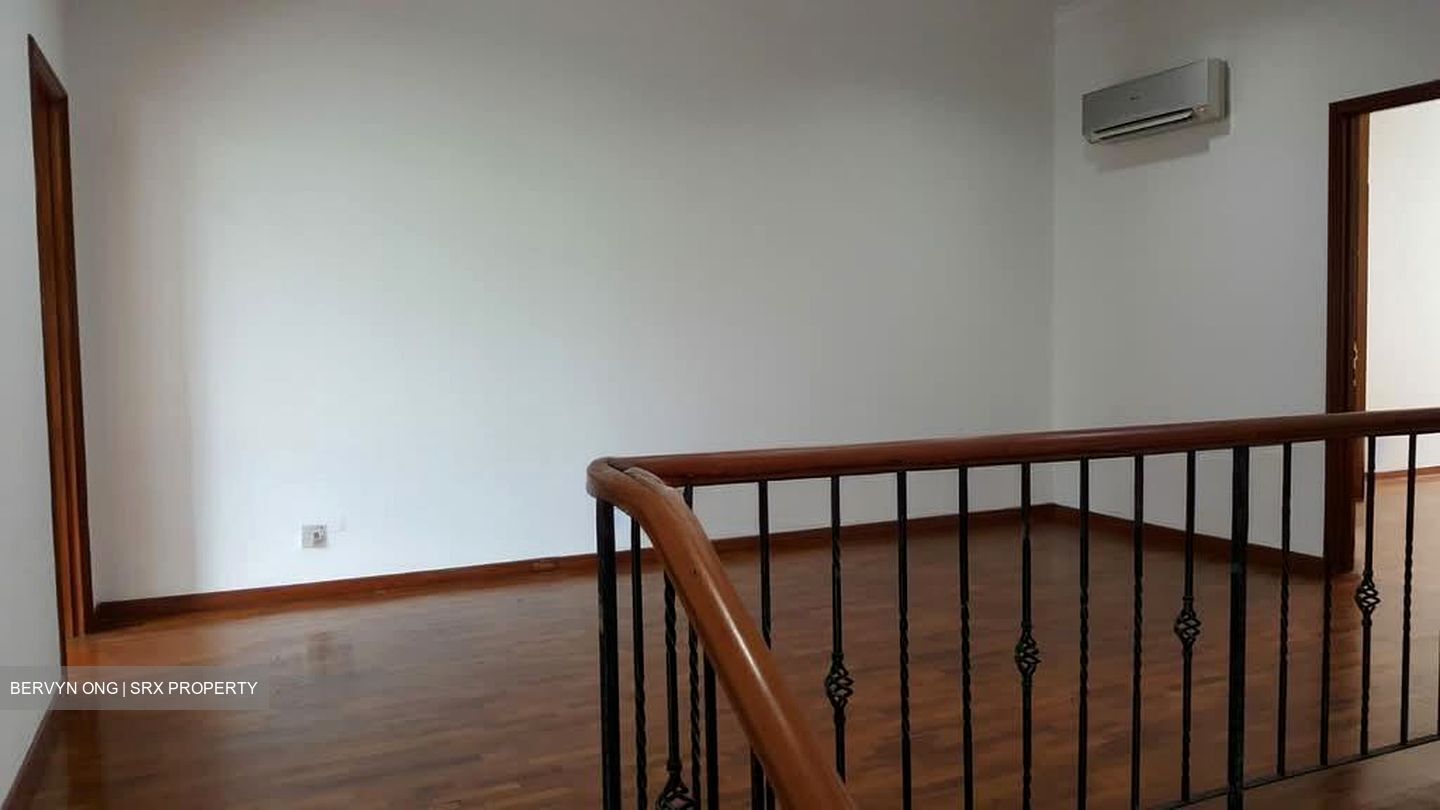 Pinewood Terrace (D25), Terrace #539763751